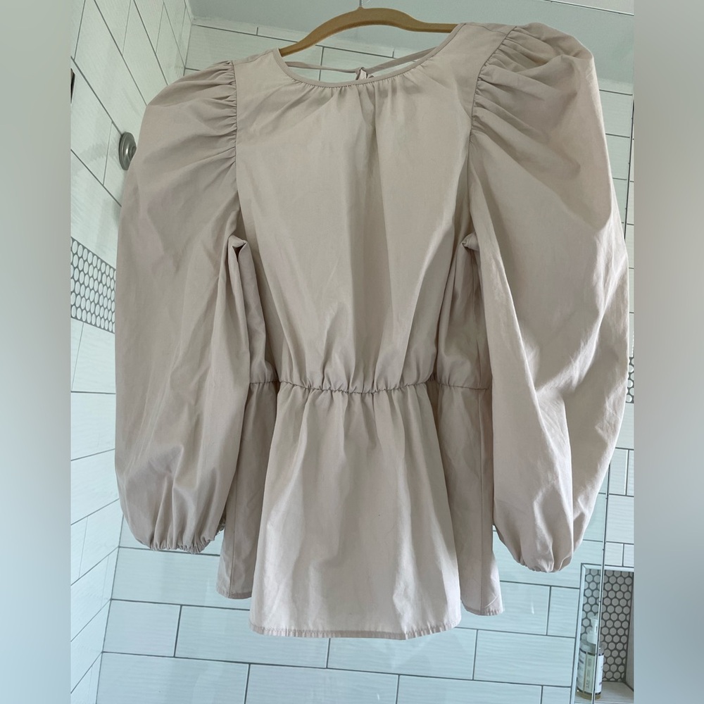 Xs Zara top! Super cute.